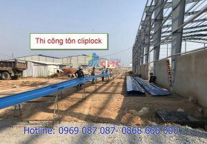 thi-cong-ton-cliplock