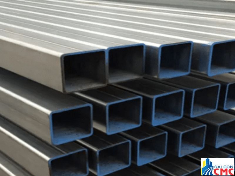 Thép hộp – Giải Pháp Kết Cấu Bền Vững Cho Công Trình 14 Thép hộp mạ kẽm thường được sử dụng cho các công trình ngoài trời